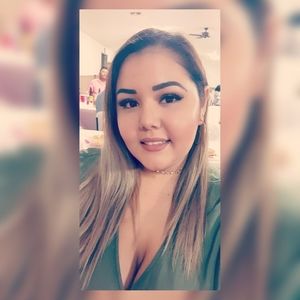 Meet your Posher, Gabriela